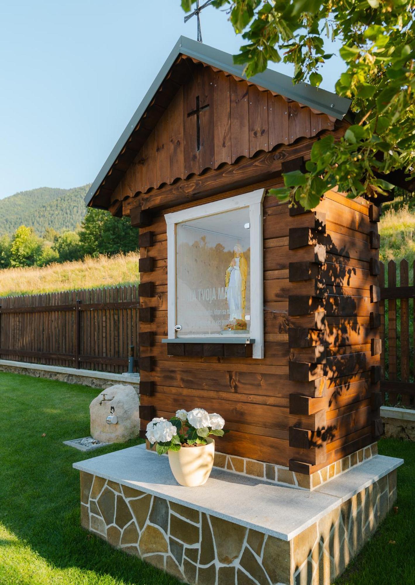 Villa Seraf Tierchowa Zewnętrze zdjęcie