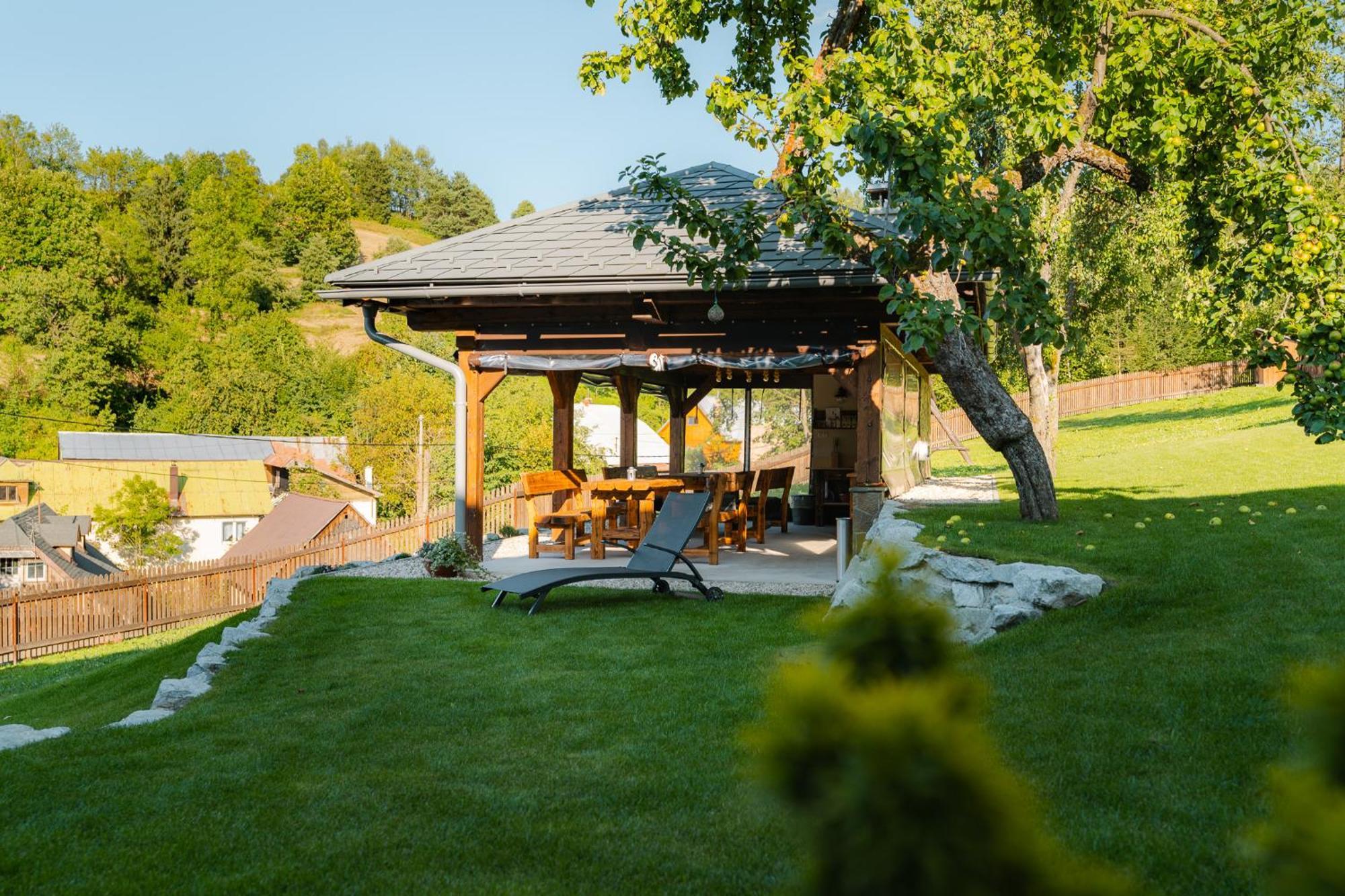 Villa Seraf Tierchowa Zewnętrze zdjęcie