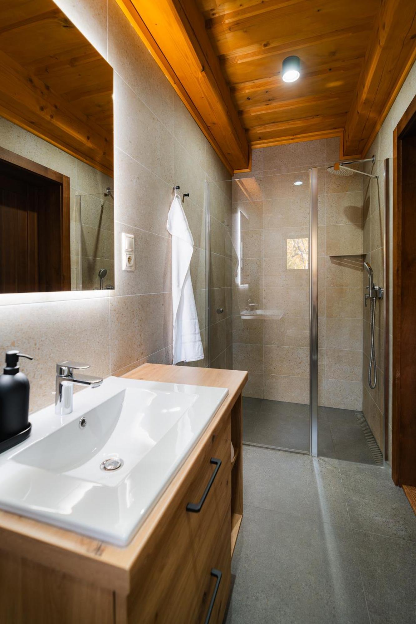 Villa Seraf Tierchowa Zewnętrze zdjęcie